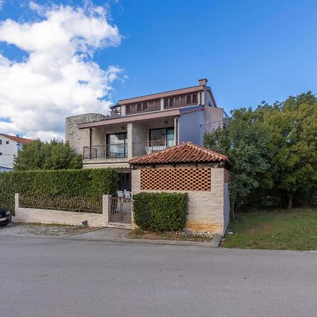 Nice Apartment In Jadranovo With Kitchen 外观 照片