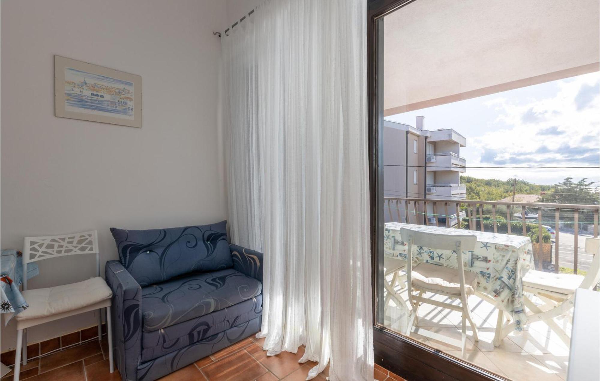 Nice Apartment In Jadranovo With Kitchen 外观 照片